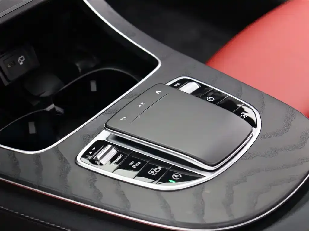 Mercedes-Benz E-Class (Import) — фото 3