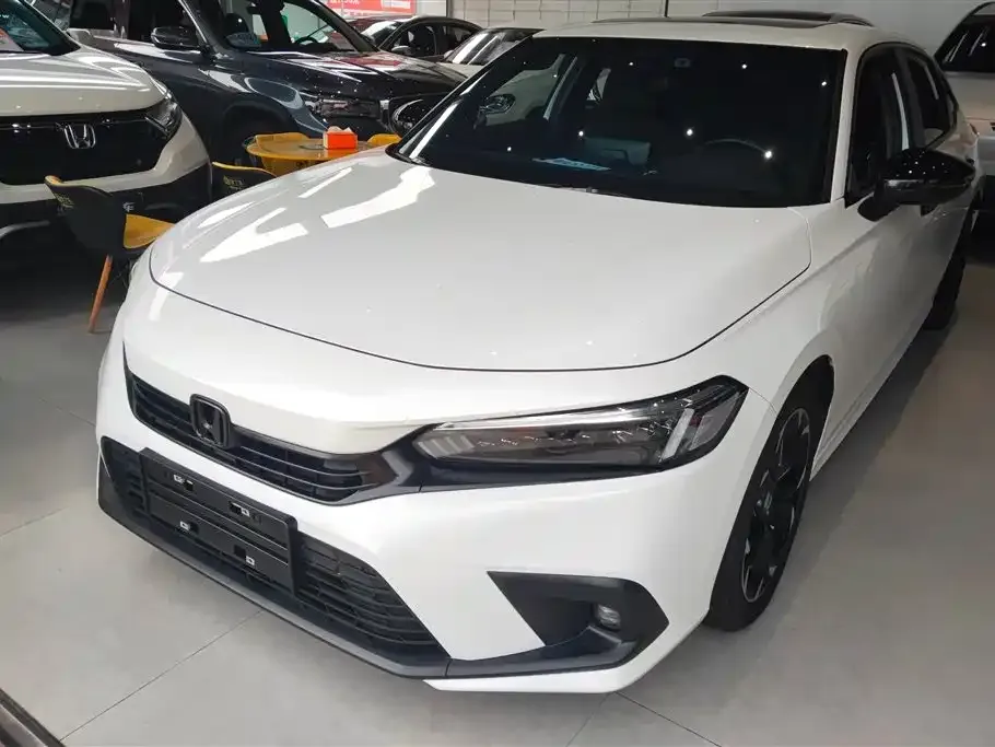 Honda Civic — фото 1