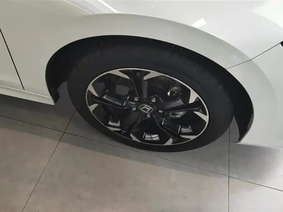Honda Civic — фото 4