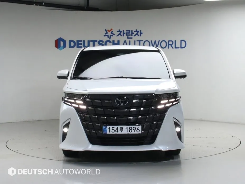 Toyota Alphard 2024 из KR, фото 4
