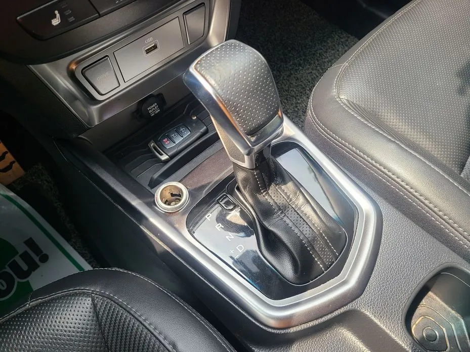 KG Mobility (Ssangyong) TIBOLI 2024 из KR, фото 4