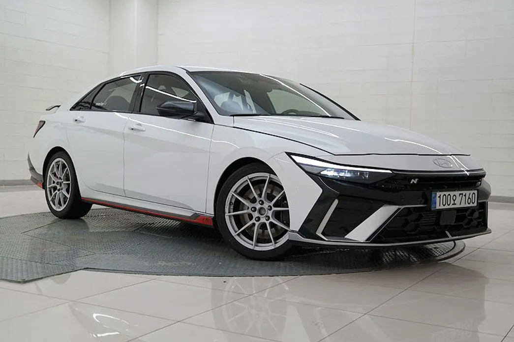Hyundai AVANTE — фото 9