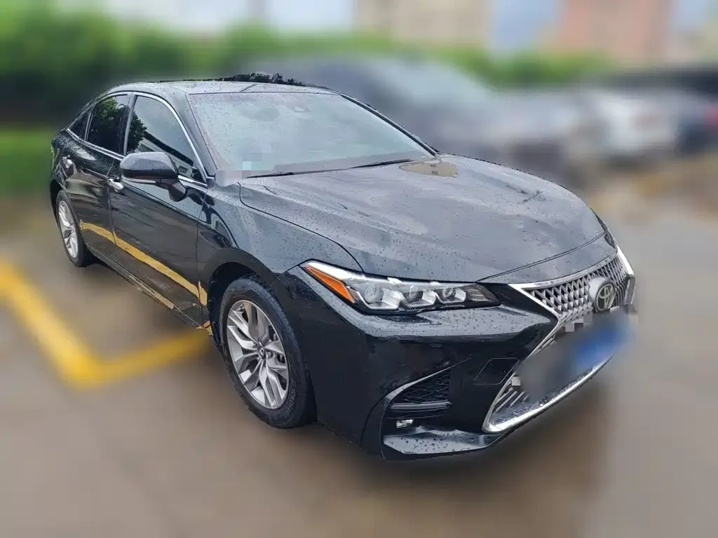 Toyota Avalon — фото 8