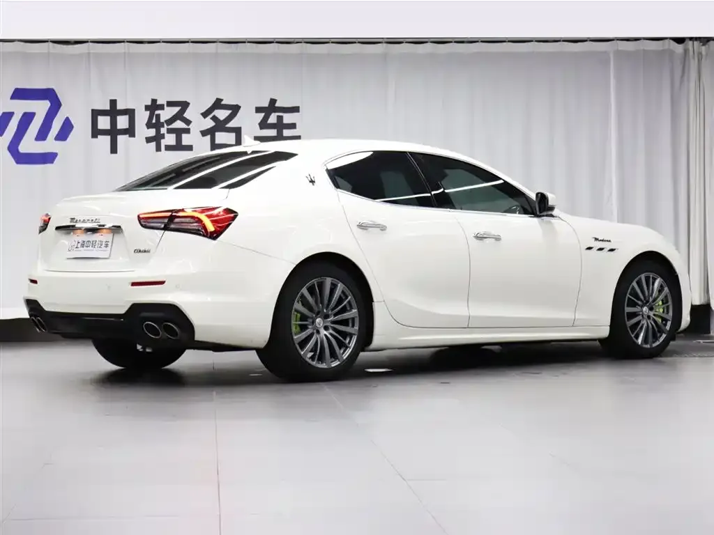 Maserati Ghibli — фото 6