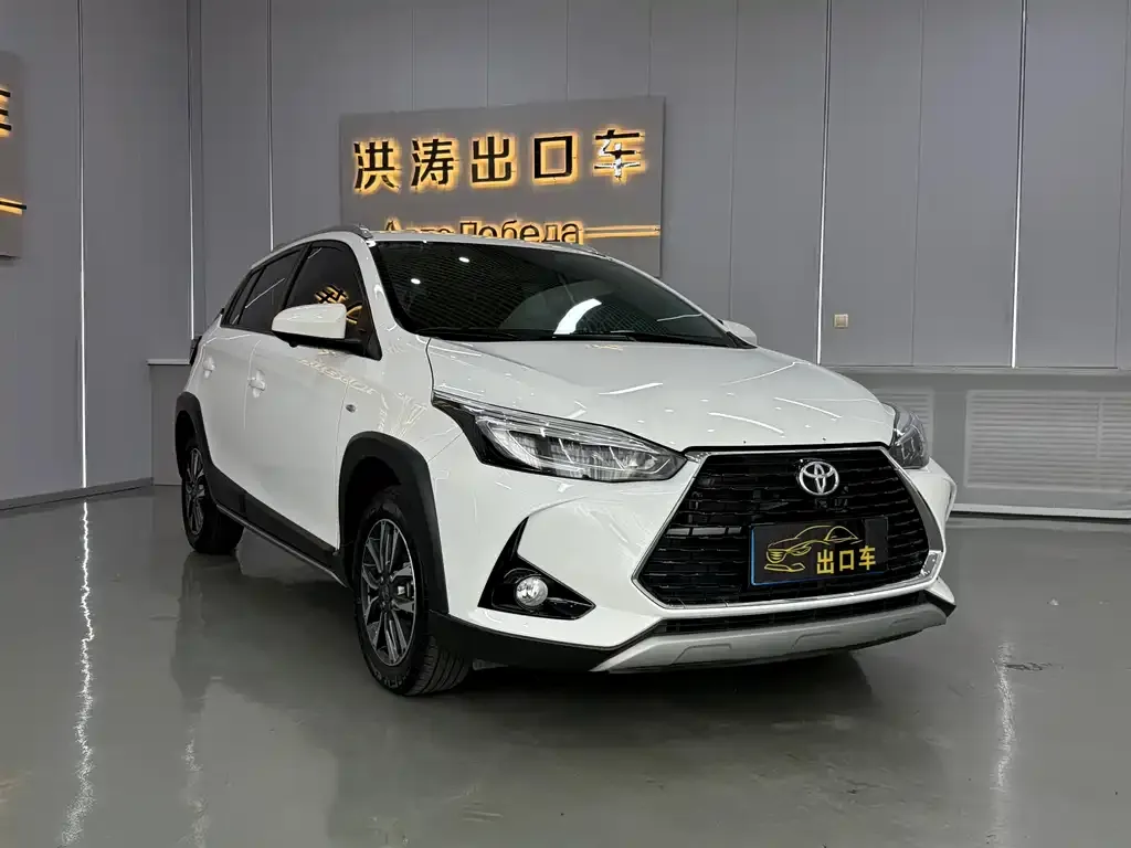 Toyota Yaris L — фото 6