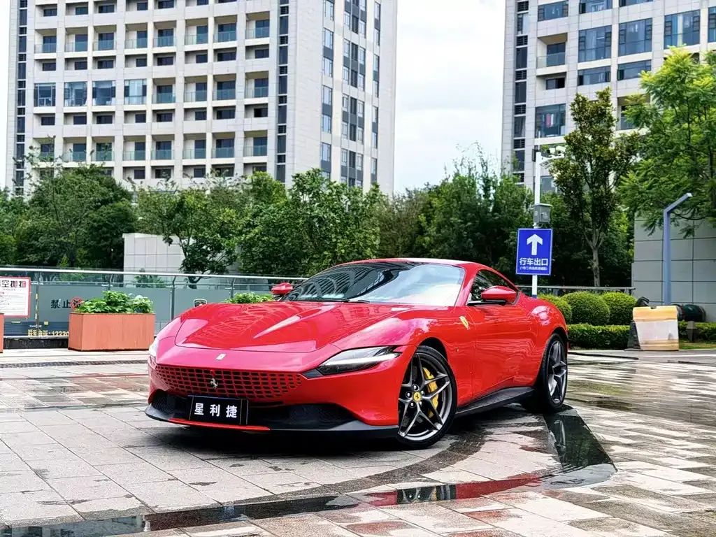 Ferrari Roma — фото 1