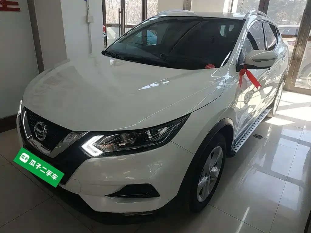 Nissan Qashqai — фото 4