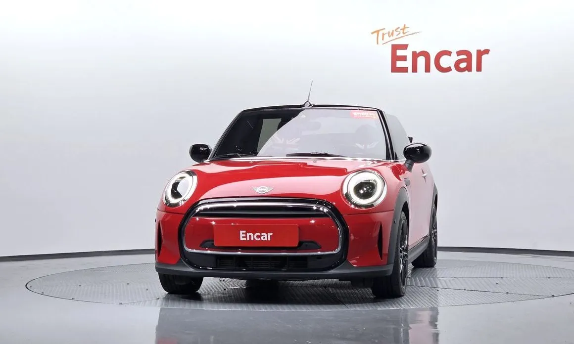 Mini Cooper Convertible 2024 из KR, фото 4
