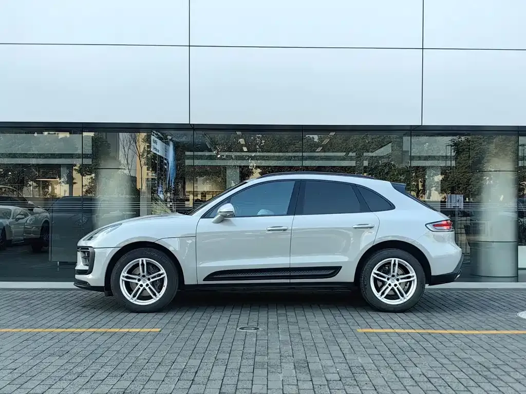 Porsche Macan — фото 4
