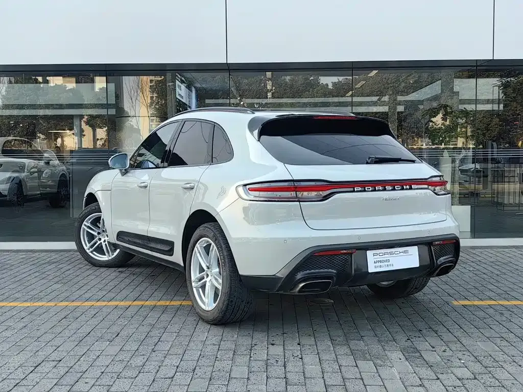 Porsche Macan — фото 5