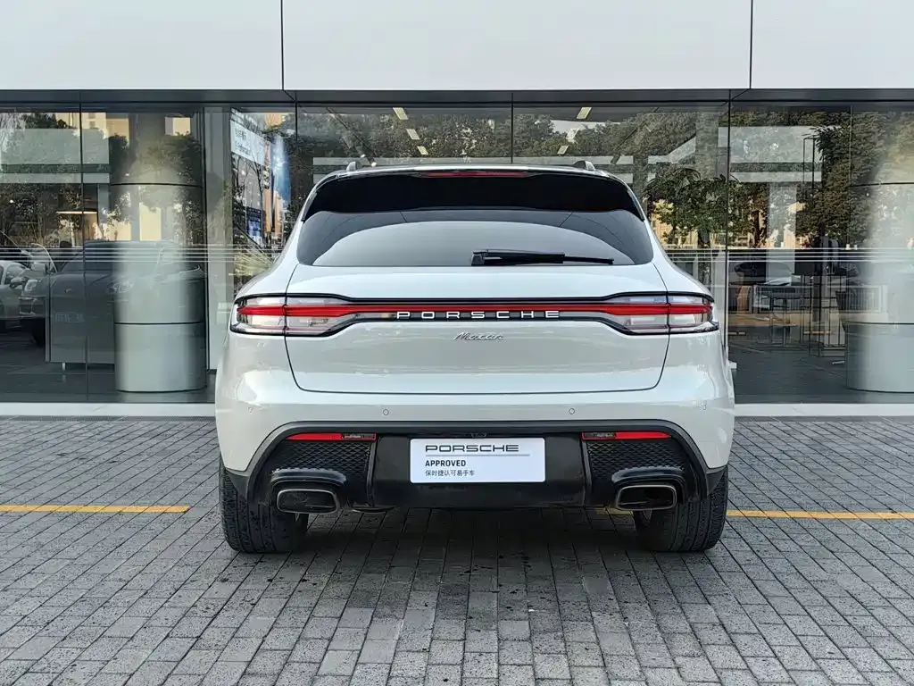 Porsche Macan — фото 10