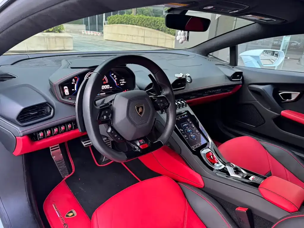 Lamborghini Huracan — фото 9