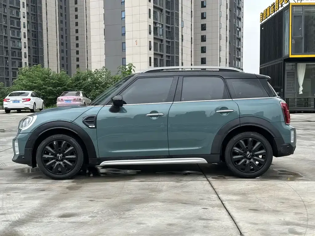 MINI Countryman — фото 10