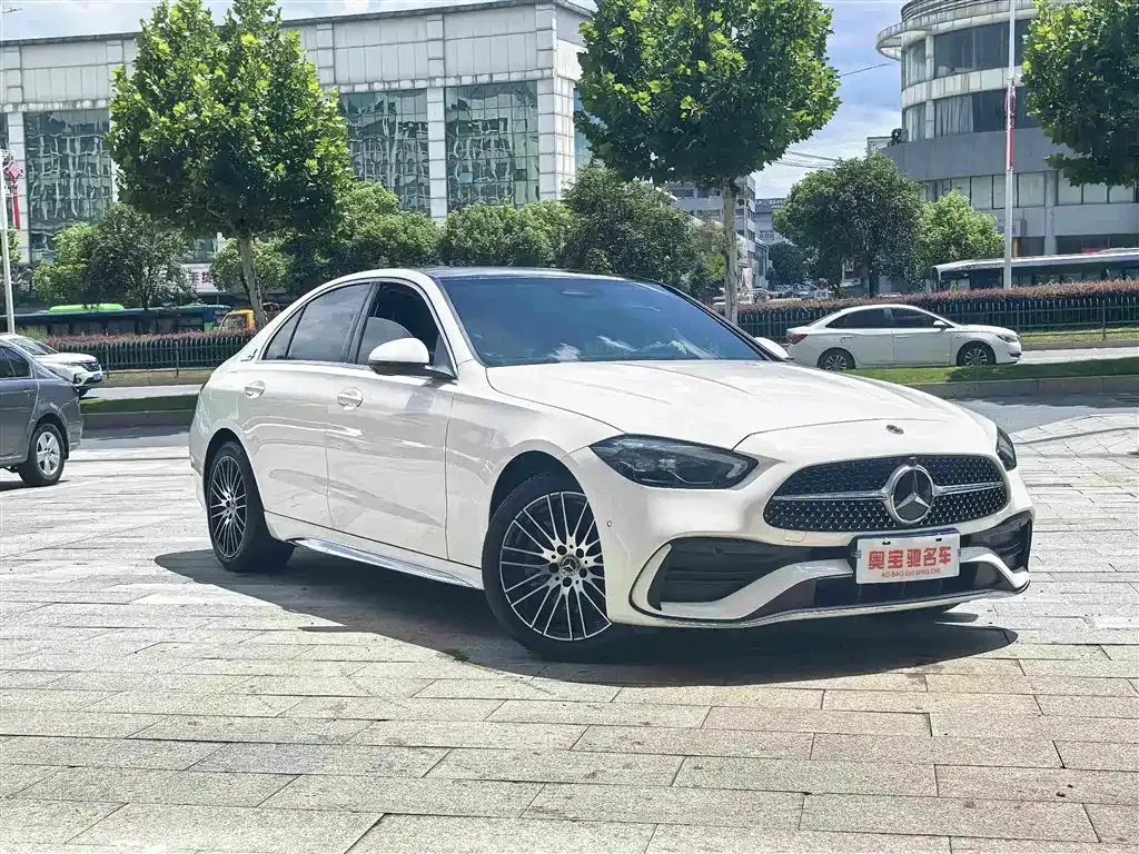 Mercedes-Benz C-Class — фото 10