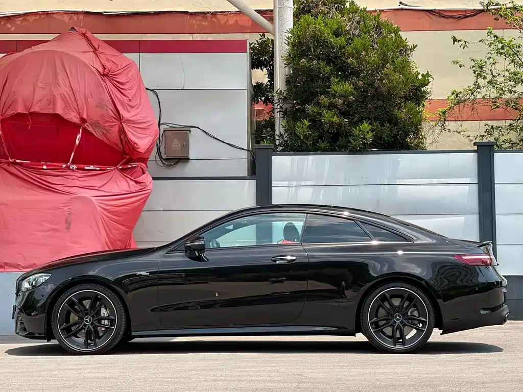Mercedes-Benz E-Class AMG — фото 8