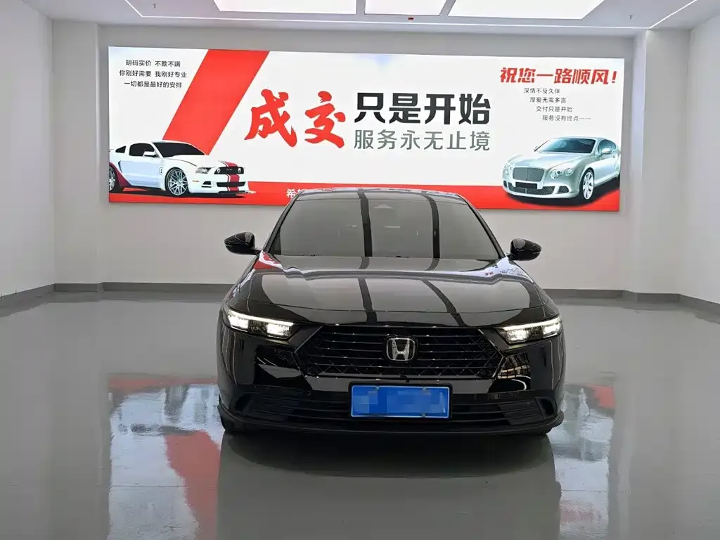 Honda Accord — фото 3