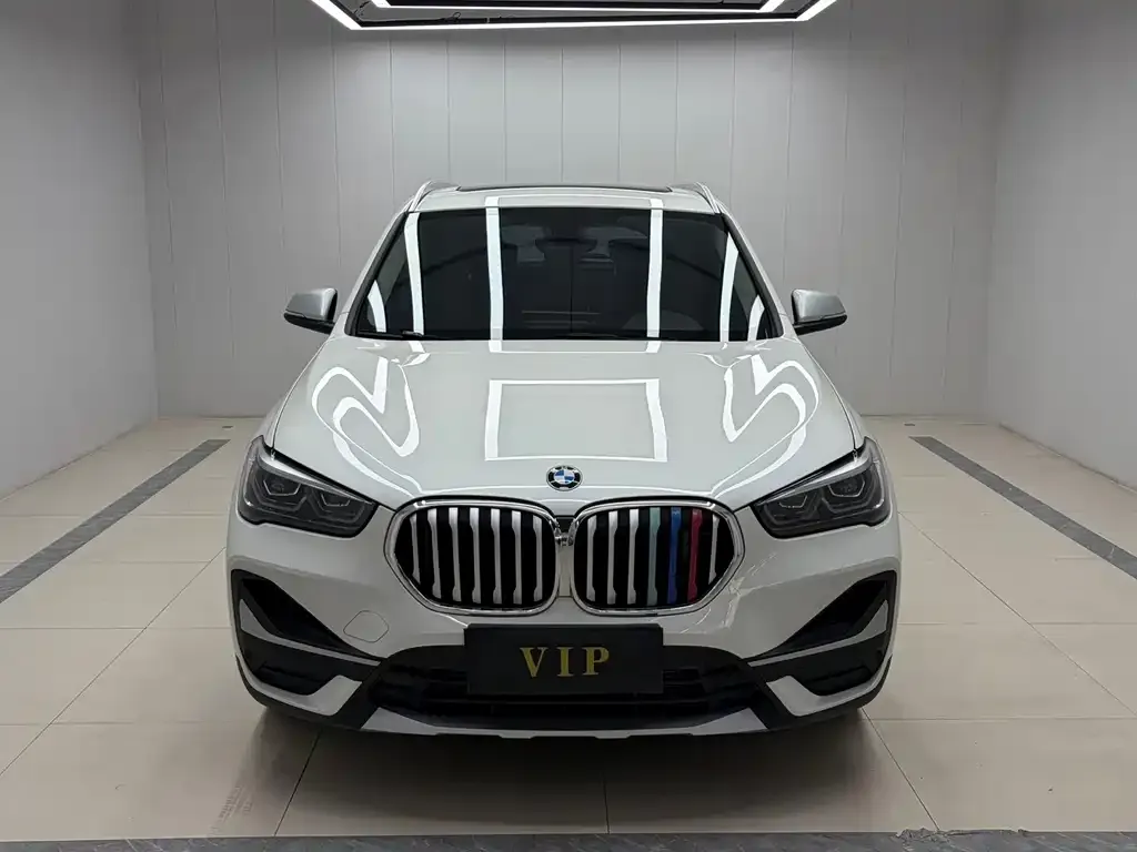 BMW X1 — фото 3