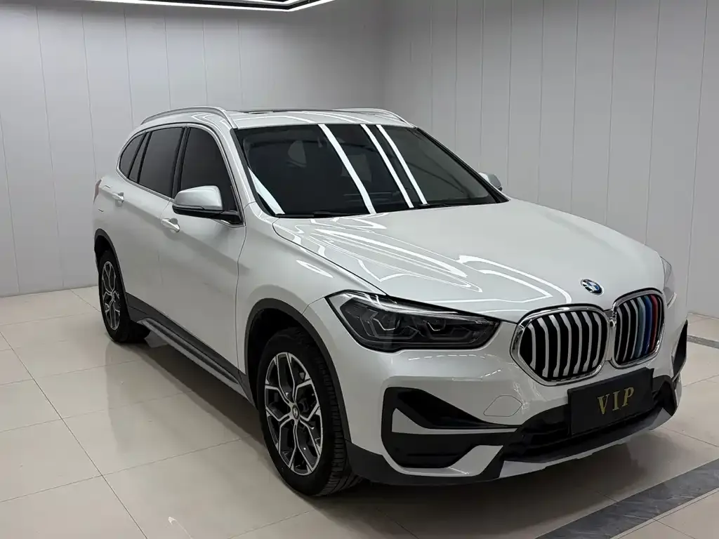 BMW X1 — фото 4