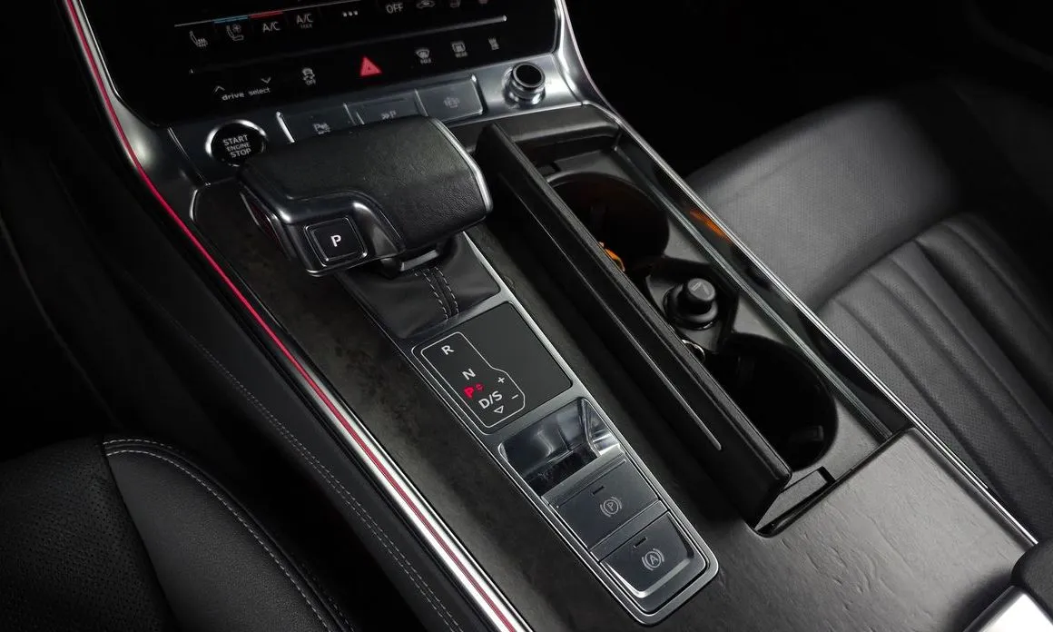 Audi A6 — фото 6