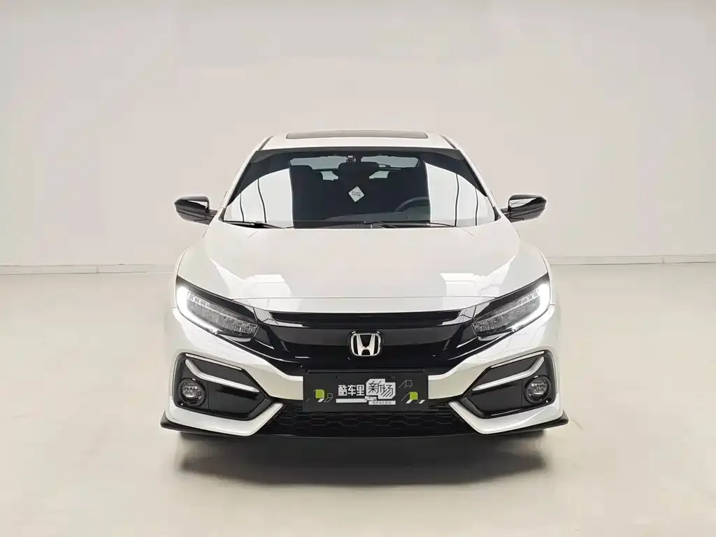 Honda Civic — фото 7