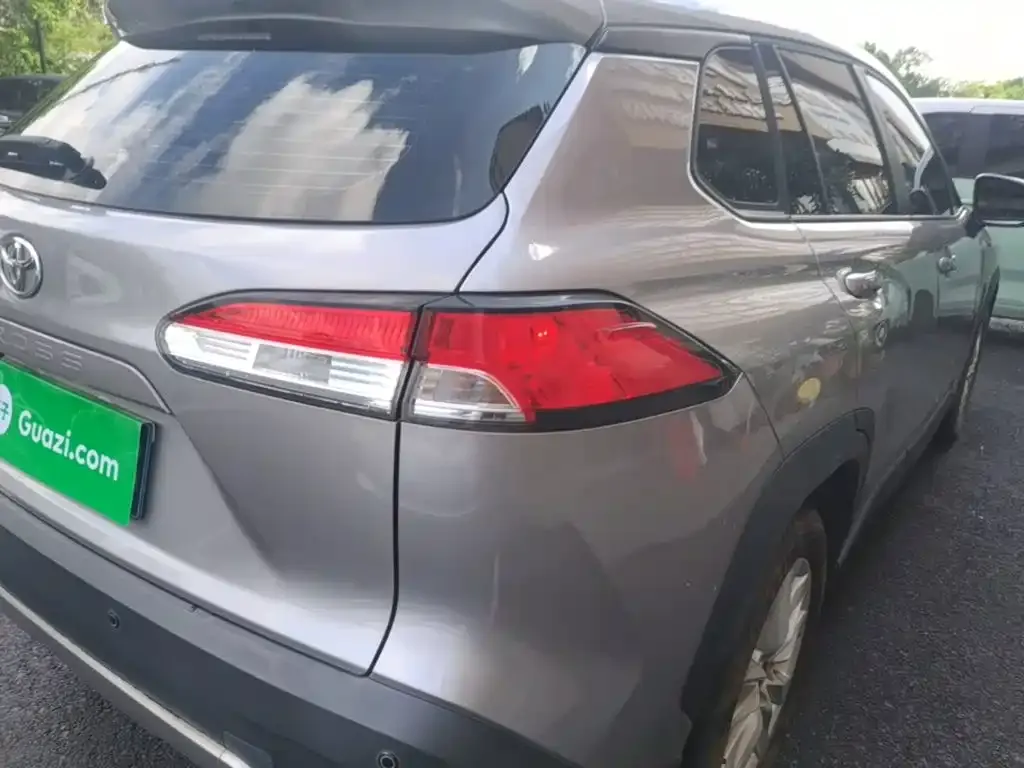 Toyota Corolla Cross — фото 2
