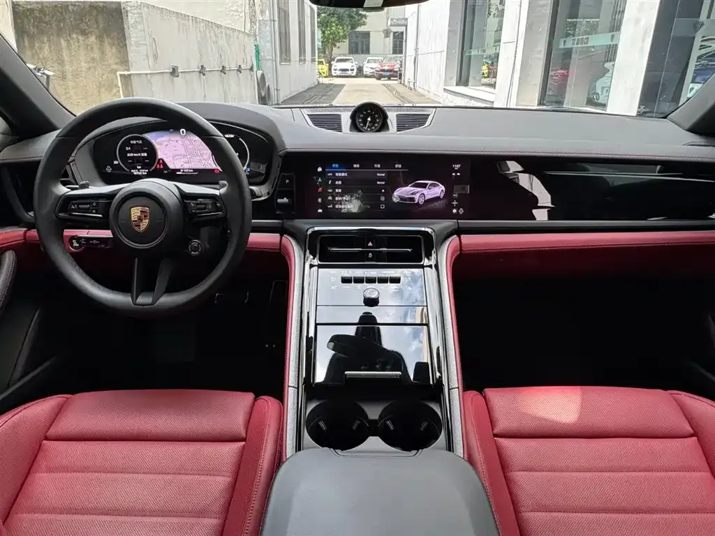Porsche Panamera — фото 10