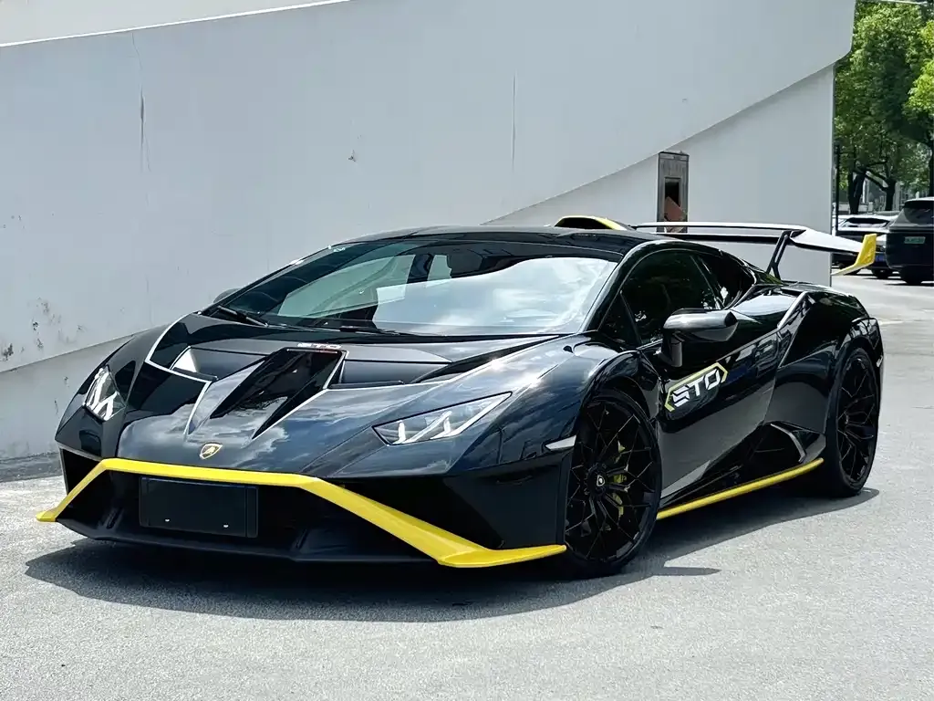 Lamborghini Huracan — фото 1