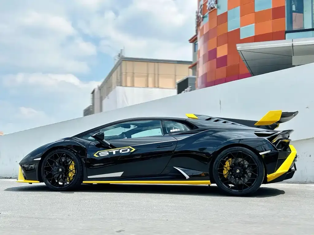 Lamborghini Huracan — фото 9