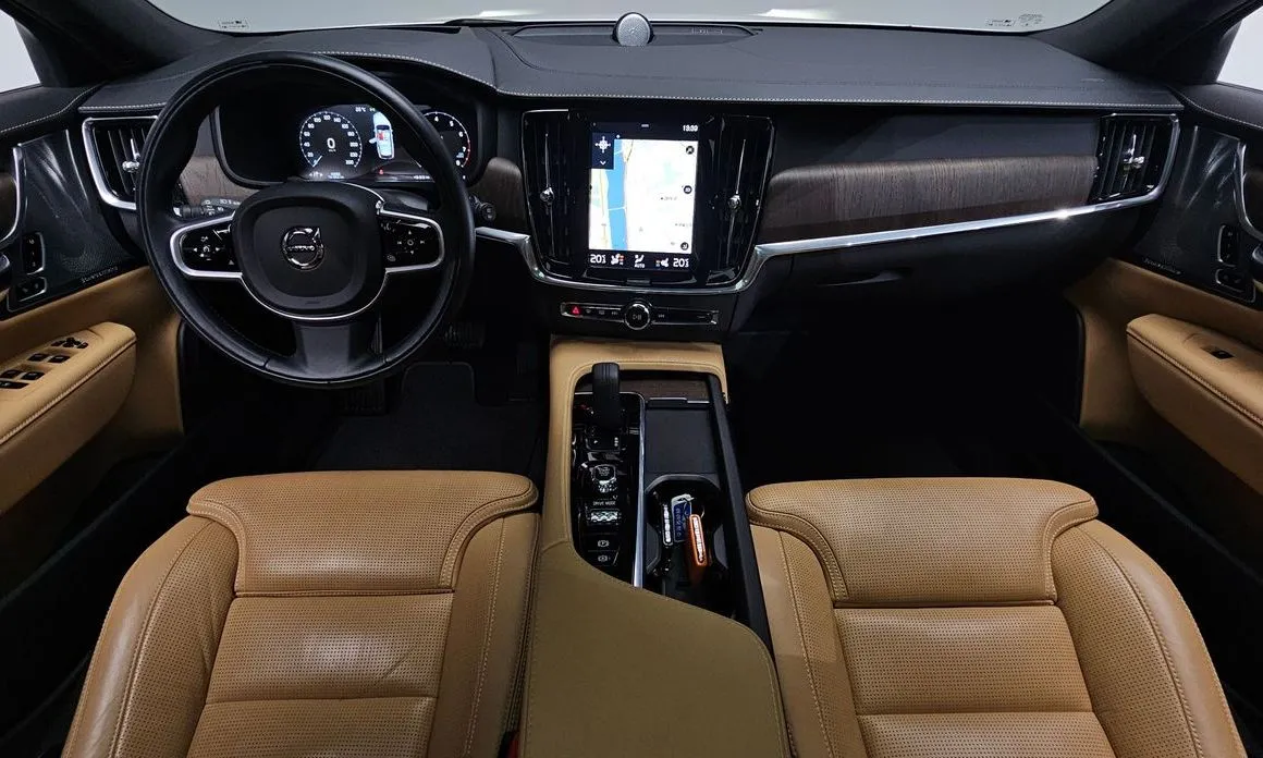 Volvo V90 2021 из KR, фото 9