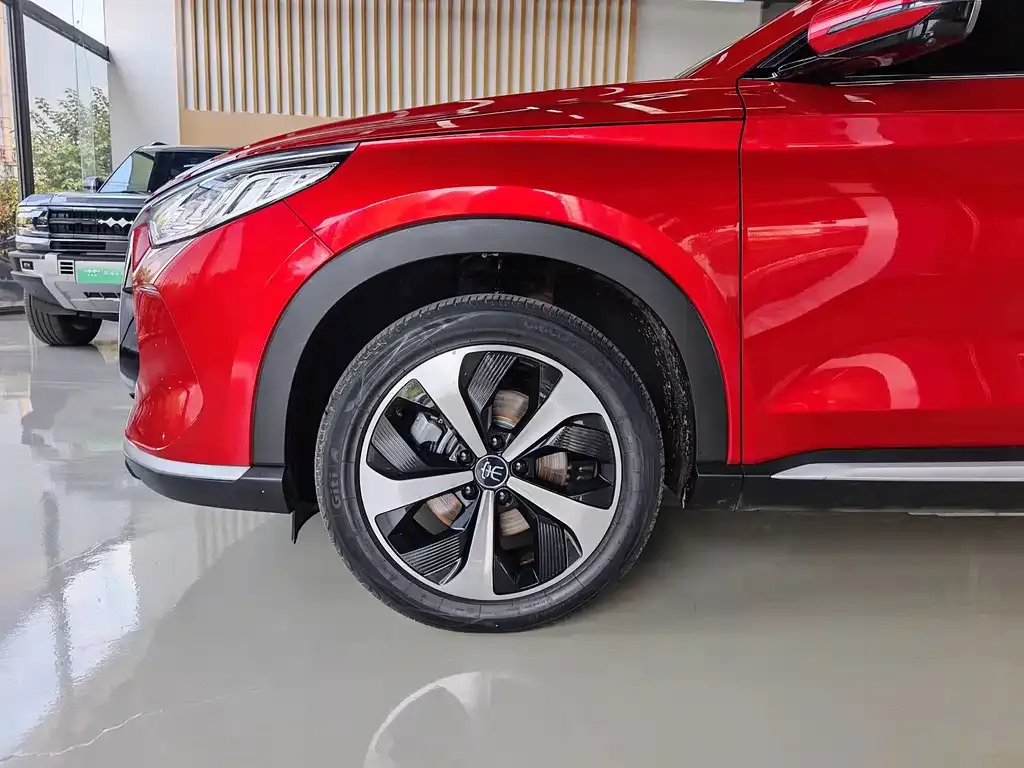 BYD PLUS New Energy — фото 8