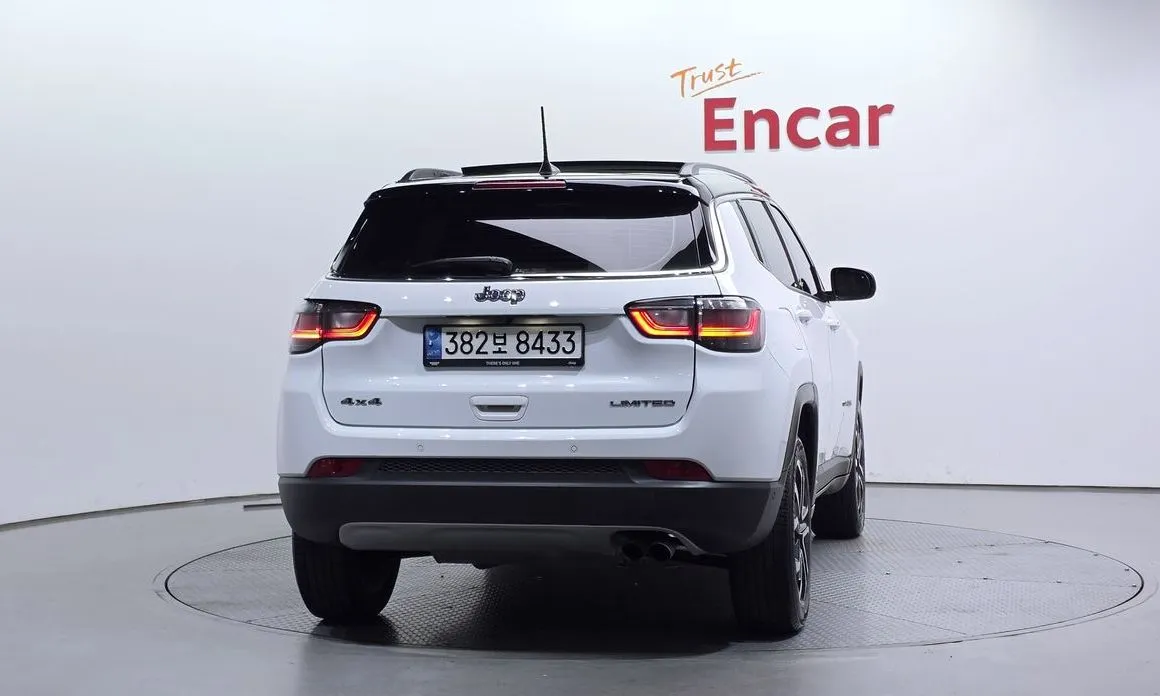 Jeep Compass 2022 из KR, фото 5