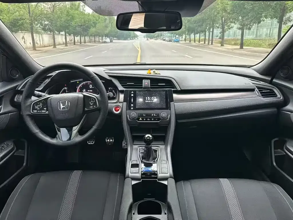 Honda Civic — фото 3