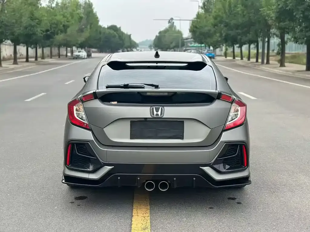 Honda Civic — фото 7