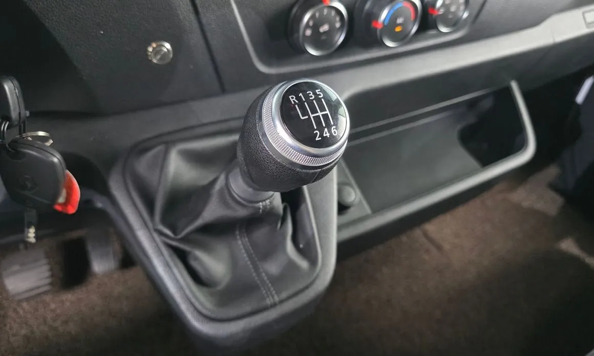 Renault Korea (Samsung) Master 2021 из KR, фото 3