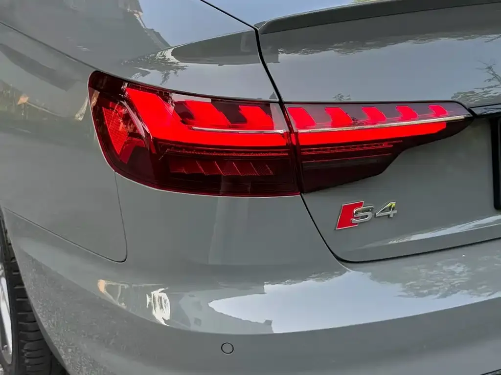 Audi S4 2023 из CN, фото 2