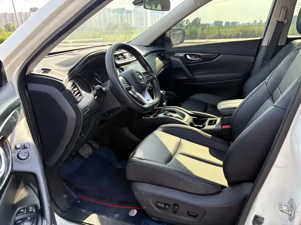 Nissan X-Trail 2025 из CN, фото 7