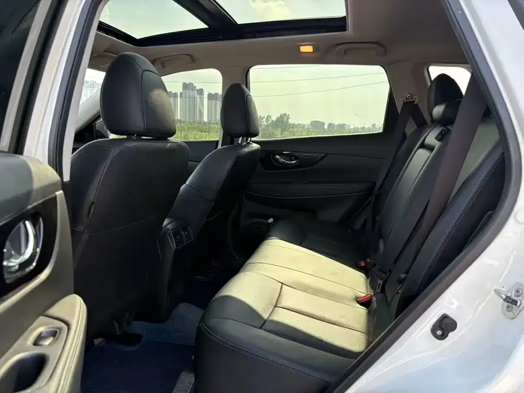 Nissan X-Trail 2025 из CN, фото 5