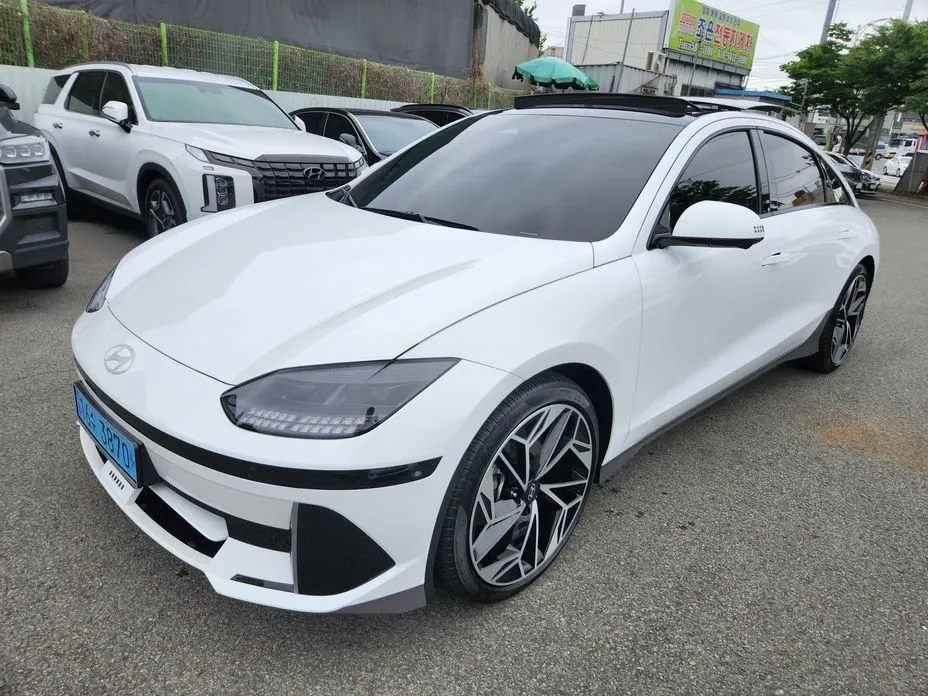 Hyundai Ioniq6 — фото 1