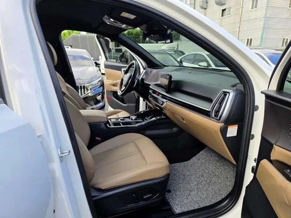Kia Sorento — фото 9