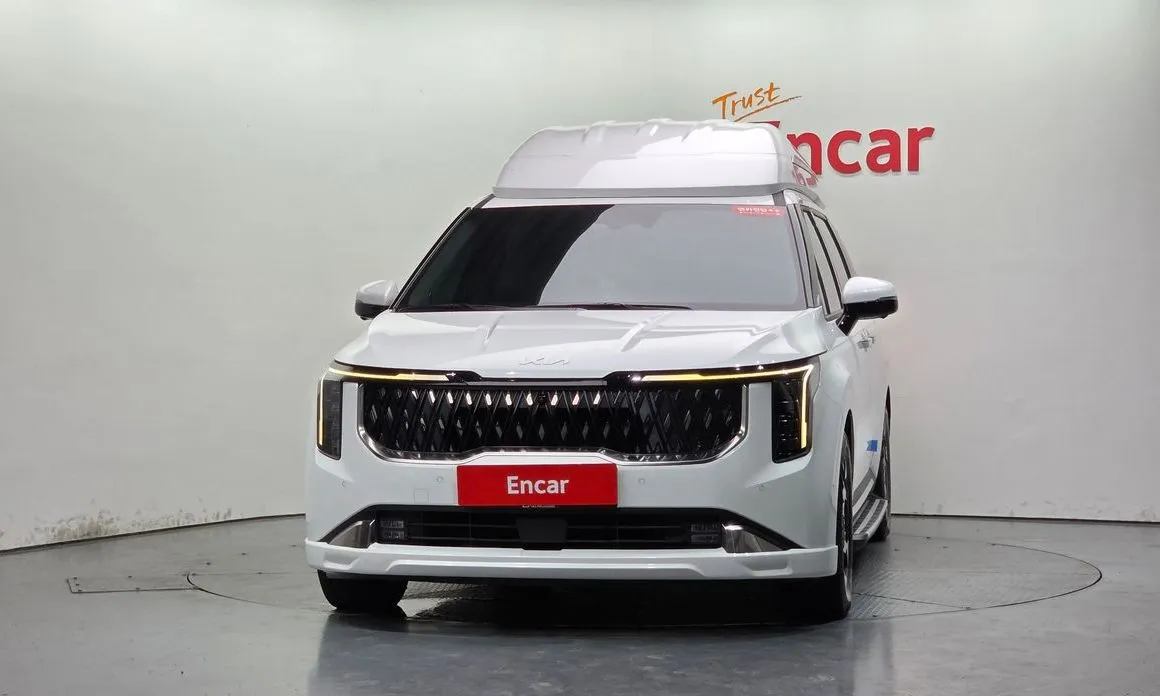 Kia Carnival — фото 10