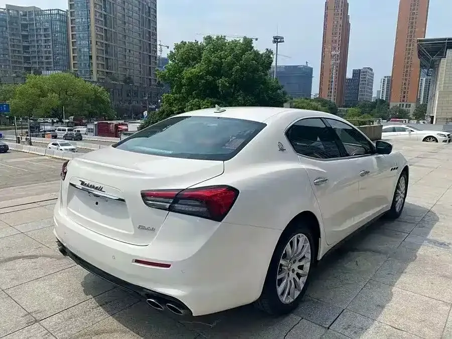 Maserati Ghibli — фото 6