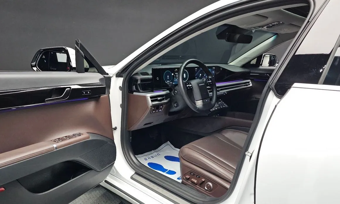 Hyundai Grandeur 2023 из KR, фото 2