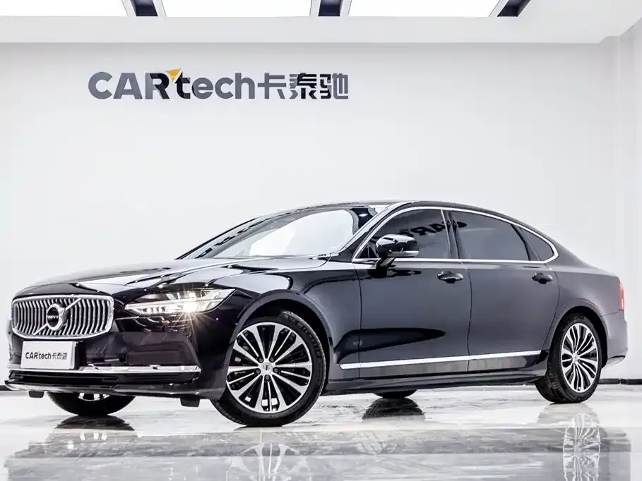 Volvo S90 — фото 1