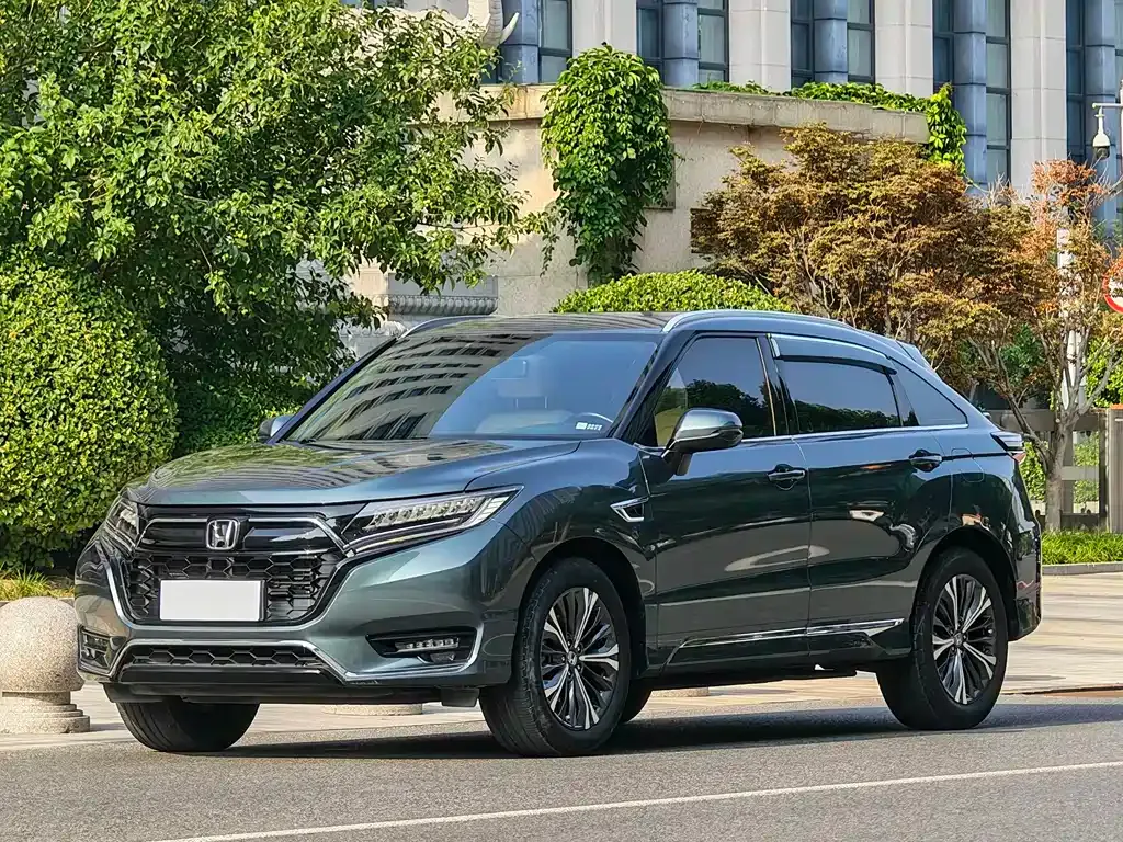 Honda UR-V — фото 1