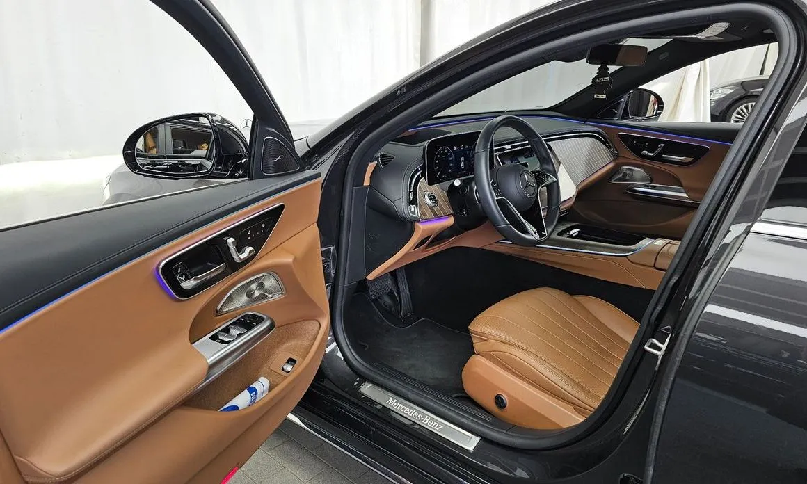 Mercedes-Benz E-Class 2024 из KR, фото 9
