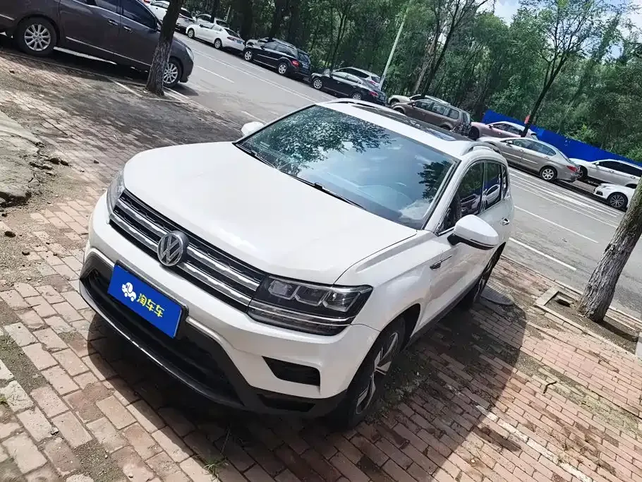 Volkswagen Tharu — фото 1