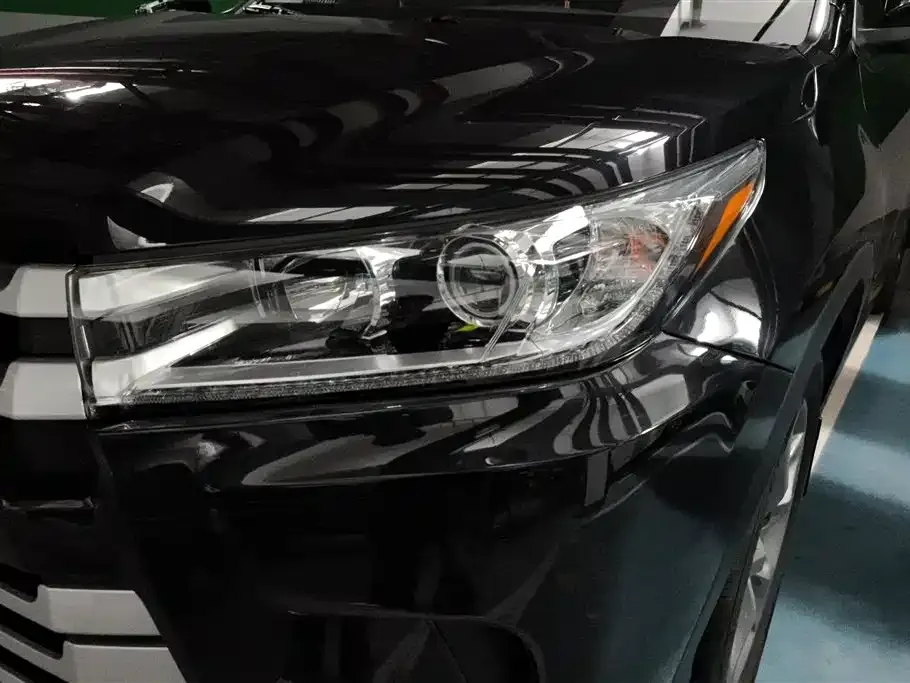 Toyota Highlander — фото 7