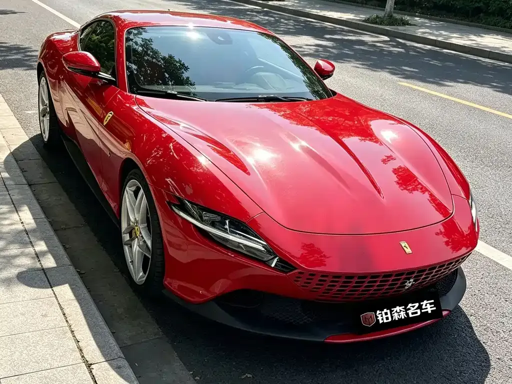 Ferrari Roma — фото 1