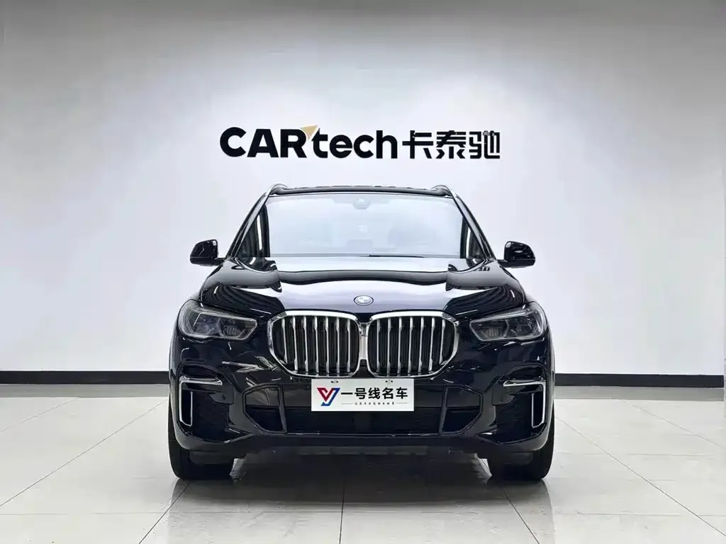 BMW X5 — фото 1