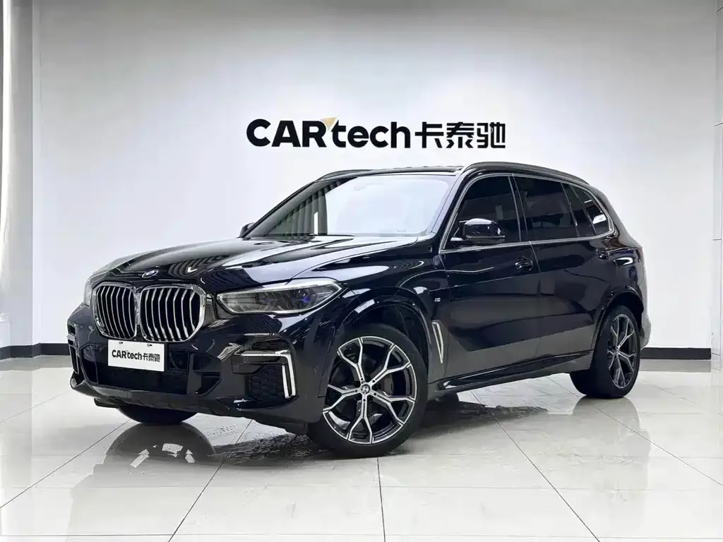 BMW X5 — фото 10